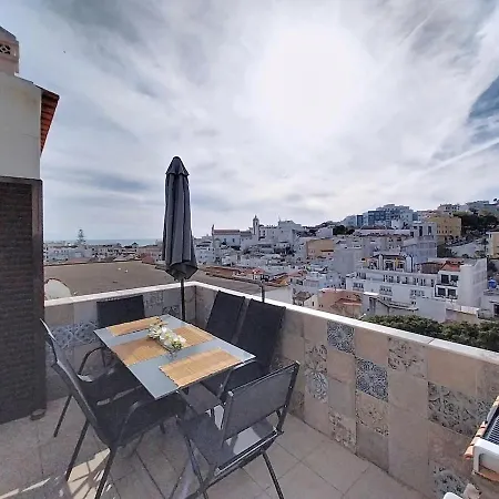 Panorama Old Town Sea View Daire